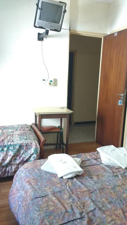 Hotel Lyon Mar del Plata Kültér fotó